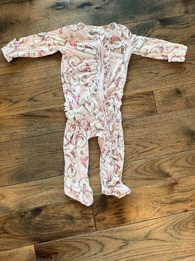 Caden Lane Snowman Ruffled Convertible Zip Footie